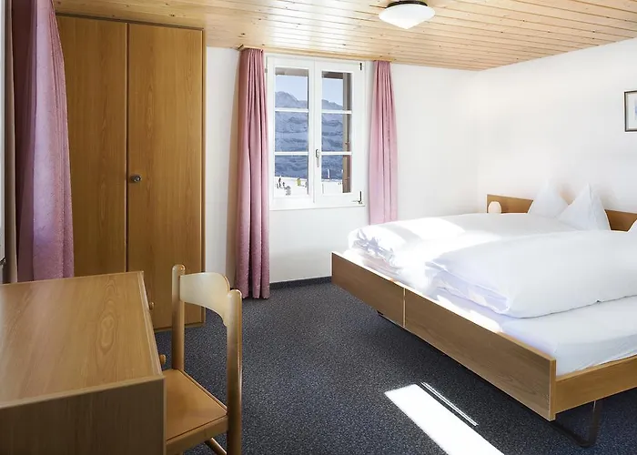 Kro Berghaus Maennlichen